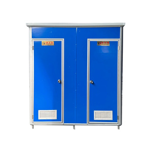 Toilettes portables en panneaux sandwich, toilettes extérieures, design industriel durable - Product Image 1