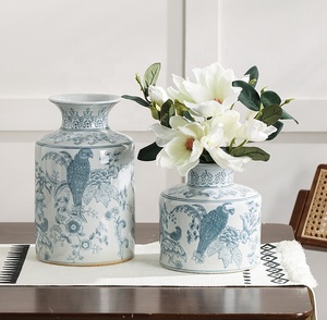 Vase à fleurs musulman blanc de style perroquet pour mariage, Vado Grandi Da Terra, céramique, décorations pour la maison - Product Image 5