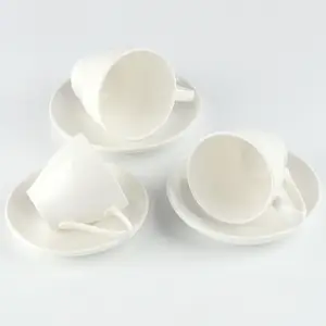 Copos de chá personalizados de 280ml, design personalizado impresso de cerâmica porcelana café xícaras e molhos conjuntos de chá