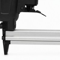 Agrafeuse pneumatique robuste en alliage d'aluminium Toua 8016, série 80, conception ergonomique, capacité de stockage de 120 agrafes, longueur des clous de 6 à 16 mm, garantie 1 an