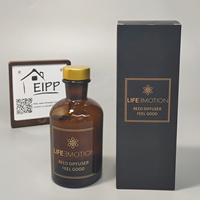 Capuchons d'emballage transparents vides de 125ml 250ml avec logo personnalisé Bouteilles d'aromathérapie en verre de luxe pour diffuseur d'arôme et roseau avec boîte pour la décoration intérieure