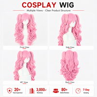 Perruque synthétique cosplay rose avec mèches, longue, ondulée naturelle, double queue de cheval, frange oblique, résistante à la chaleur, style anime, vente en gros usine