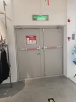 Portes de sécurité doubles, porte d'entrée en acier résistant au feu, 1 heure de résistance au feu, pour école, hôpital, porte de sortie d'urgence avec barre anti-panique