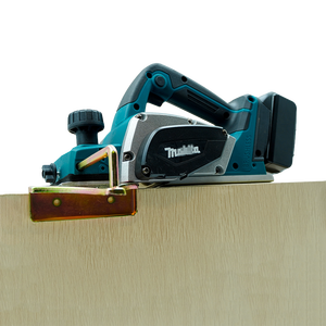 Plaina Elétrica Makita DKP181 82mm Plaina de Madeira com Acionamento Automático de Torque para Trabalhos Pesados em Madeira - Product Image 5