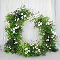 NINI Factory Arche florale en tissu de soie vert avec roses et hortensias artificiels, pour aménagement de mariage en extérieur, décoration de porte, Saint-Valentin