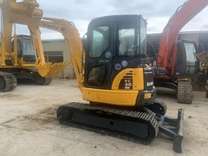 Mini-excavatrice sur chenilles Komatsu PC40 4 tonnes, 90% neuve, avec peu d'heures de travail, moteur principal, vente chaude pour le Japon - Product Image 2