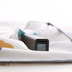 Cape de barbier pour enfants de salon de coiffure personnalisée se faire couper <span class=keywords><strong>les</strong></span> cheveux artefact de cheveux cape rasée pour bébé en tissu - Product Image 2