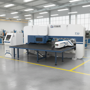 Machine de poinçonnage à tourelle CNC mécanique à couple élevé, moteur servo électrique <span class=keywords><strong>Fuji</strong></span>, haute précision 0,1 <span class=keywords><strong>mm</strong></span>, puissance 14 kW pour l'industrie du meuble - Product Image 1