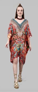 Robe longue caftan africaine en viscose pour femme, poncho tunique ample style kimono, aspect satiné soyeux, tenue bohème pour les vacances et les stations balnéaires - Product Image 4