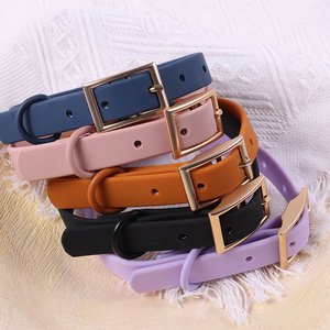 Vente en gros Ensemble collier et laisse pour animaux de compagnie super imperméable et durable facile à nettoyer Ensemble colliers et laisses pour chiens en PVC - Product Image 4