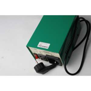 Régulateurs de tension Yaki 10 KV Stabilisateur de tension <span class=keywords><strong>Prix</strong></span> 5000W 5KV 220V Montage mural 220V 220V Régulateur de tension stabilisateur - Product Image 3