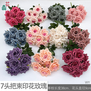 Rosas de seda de siete cabezas, flores artificiales para decoración de bodas, estilo moderno, arreglo interior, respetuoso con el medio ambiente - Product Image 5