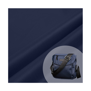 Sac à dos d'extérieur en polyester oxford 300D, imperméable et résistant à l'usure, <span class=keywords><strong>tissu</strong></span> oxford 420D <span class=keywords><strong>pour</strong></span> sac, vente en gros - Product Image 1