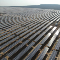 Penjualan laris sistem pelacakan Solar otomatis pelacak poros tunggal datar ZRP