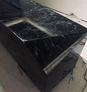 Elegante Verde Alpi <span class=keywords><strong>in</strong></span> <span class=keywords><strong>marmo</strong></span> Verde isola a forma di diamante interno barra <span class=keywords><strong>in</strong></span> <span class=keywords><strong>marmo</strong></span> Top personalizzato <span class=keywords><strong>cucina</strong></span> isola <span class=keywords><strong>piano</strong></span> di <span class=keywords><strong>lavoro</strong></span> <span class=keywords><strong>in</strong></span> pietra - Product Image 6