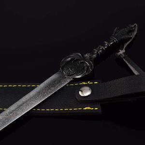 The Elder Scrolls Nightingale Blade-Réplique en métal personnalisable de 22cm avec porte-clés convertible Thieves Guild Edition - Product Image 4