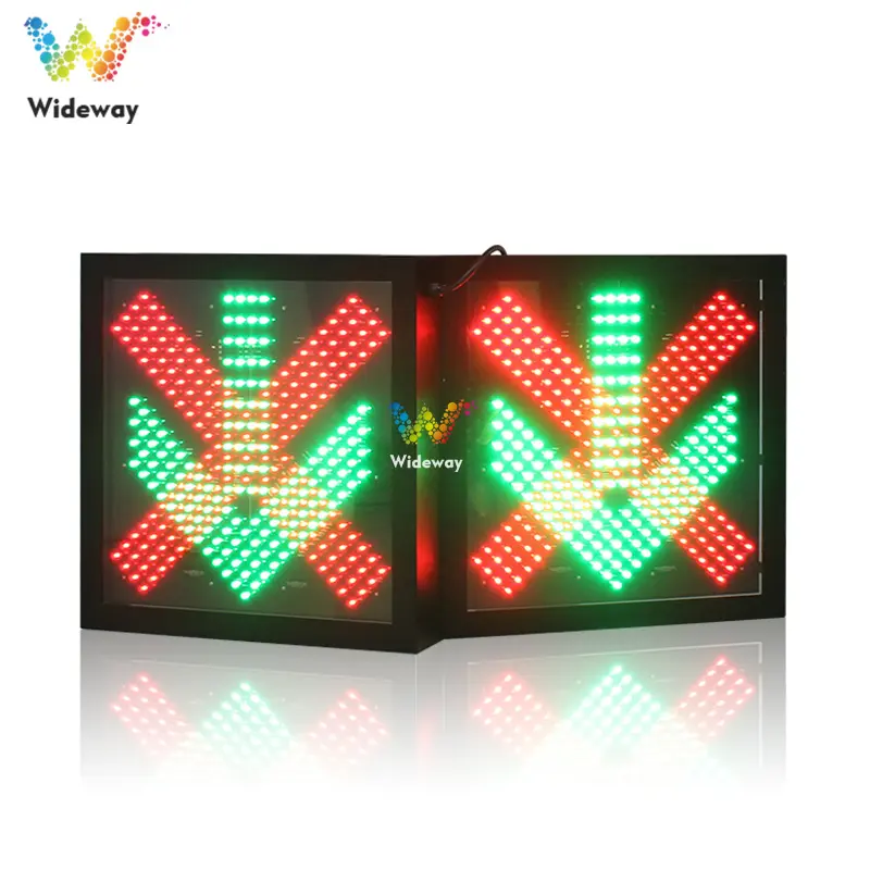 600*600mm toll station traffic signs flashing red cross and green arrow warning traffic lights