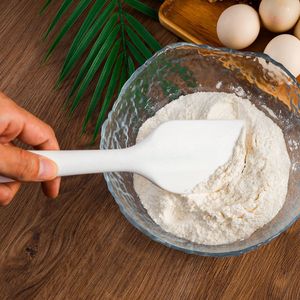 Espátula <span class=keywords><strong>de</strong></span> Silicona Resistente al Calor para Cocina, Juego <span class=keywords><strong>de</strong></span> Raspadores con Logotipo Personalizado para Pasteles, Crema, Venta al por Mayor, Tamaño Grande, Bolsa OPP - Product Image 2