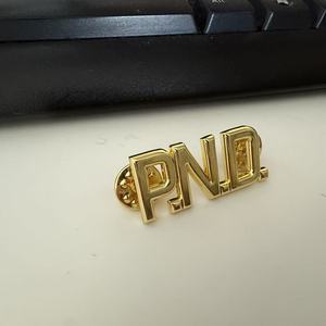 P.N.D. Spilla da Bavero Personalizzata di Alta Qualità del Produttore, Distintivo/Emblema 3D con Lettere - Product Image 4