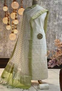 Conjunto de Kurti con Tela Mercerizada Banarasi para Mujer India, Ropa Étnica Tradicional, Tejido Suave, Diseño Elegante - Product Image 2