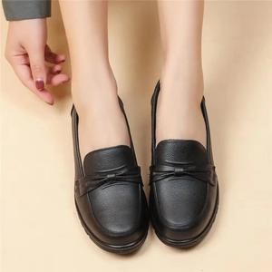 Mocasines de Mujer para Primavera, Planos, de Color Sólido, con Cuero Suave, Impermeables, para Mamás, Dropshipping - Product Image 5