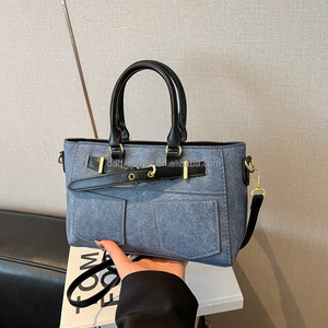 Nouveau Sac Fourre-tout Décontracté Portable à Bandoulière avec Chaînes et Fermeture Éclair, Style Coréen, pour Femmes, Modèle 2026, avec Design de Couture Original - Product Image 6