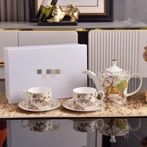 European Style Light Luxury Lion Series Coffee Dinnerware Sets Used for Family Weddings in Restaurants - Product Image 4