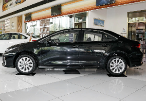 Sedán Usado Corolla 2021 1.2T S-CVT Edición Flagship Gasolina Toyota - Product Image 4