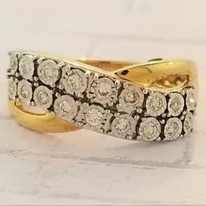 Bague en diamant torsadé en or jaune 14 carats cultivée en laboratoire diamant taillé rond déclaration bague de fiançailles ou de mariage pour femme cadeau - Product Image 1