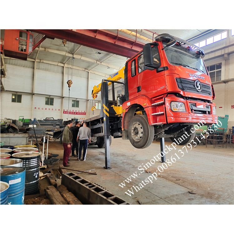 Грузовой кран shacman 6x4, стрела 10T