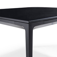 Ensemble de tables à manger 6 places de luxe en verre trempé Table à manger d'intérieur américaine en aluminium noir