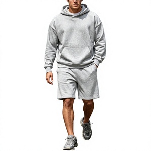 Ensemble confortable unisexe hiver : sweat à capuche et short en molleton de coton brodé, coupe ample - Product Image 1