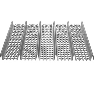 Fabricant chinois certifié ISO, norme ASTM, lattes à nervures haute résistance pour coffrage de sols en <span class=keywords><strong>béton</strong></span>, maille perforée en acier <span class=keywords><strong>galvanisé</strong></span> - Product Image 1