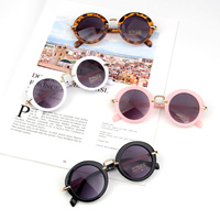 Wholesale Kids Sunglasses Custom Logo UV400 Polarized Optical Lenses Designer PC Frame Fashionable Baby Eyewear for Boys Girls