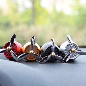 Led ánh sáng xe làm mát không khí không khí lực lượng cánh quạt hình dạng nước hoa Vent Clip trang trí hương liệu Fan tự động nước hoa AR đồ trang trí - Product Image 1