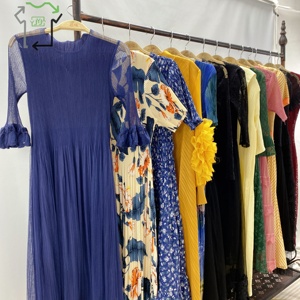 Vêtements d'occasion en gros, robes pour femmes, robes à la mode d'occasion pour dames, Ukay Ukay Bale - Product Image 5