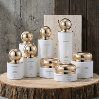 Nouvel arrivage OEM/ODM – Ensemble de flacons pompe en verre recyclable et écologique pour crème, lotion et essence, avec bouchon à vis, personnalisable avec logo sérigraphié