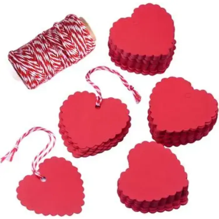 150 Stück rotes Kraft papier Geschenk anhänger Herzform mit Schnur für Muttertag Valentinstag Hochzeits feier Gunst