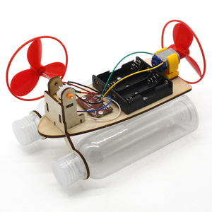 Barco de viento a control remoto, kit de madera, juguete educativo STEM para niños de 7 a 9 años, funciona con pilas, proyecto de ciencia e ingeniería - Product Image 2