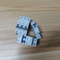 Siemens Minicircuit Breaker 5sy6240-7cc 400V 6KA 2 polos C 40A para programación PLC 6ka Mini disyuntor