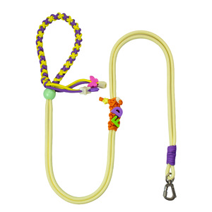 Correa para mascotas de la serie Dopamine con trenzas de letras con cuentas, adecuada para perros medianos y grandes. - Product Image 1