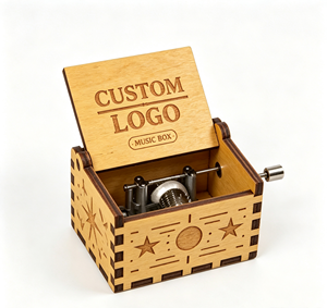 Boîte à musique en bois personnalisée avec mécanisme à manivelle et design gravé au laser pour cadeaux, souvenirs et promotions - Product Image 1