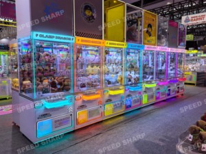 Máy vuốt hoạt động bằng đồng xu theo phong cách Arcade | Máy Trò chơi cần cẩu mini cho trẻ em và người lớn - Product Image 4