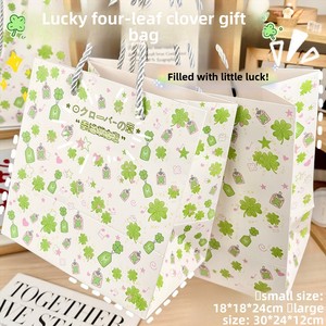 Borsa Tote di Lusso con Motivo Farfalle e Mughetto, Stile Instagram, Grande Capacità, in Cartoncino Bianco Rinforzato - Product Image 2