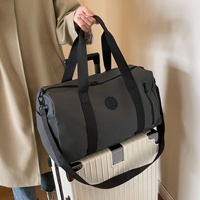 Sac de sport grande capacité pour femme avec séparation humide/sec, idéal pour le voyage, le yoga, le fitness, l'entraînement sportif, sac à bandoulière croisé pour les déplacements professionnels