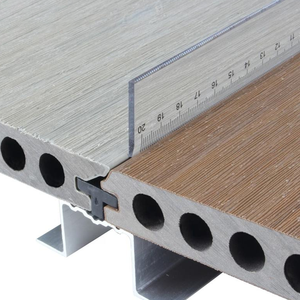 Plancher en bois composite CE, terrasse en bois composite durable, terrasse en bois-plastique composite, terrasse en WPC à emboîtement sans joint pour l'extérieur - Product Image 1