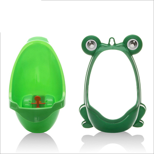 Urinario de rana encantador para niño, orinal de plástico de entrenamiento para bebé, chupar o colgar en la pared - Product Image 1