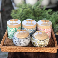 Jarrón de bambú y cajas de tarros con Madre de perlas y tapa para almacenamiento de dulces semillas de girasol decoración del hogar hecha en Vietnam