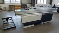 Scie à panneaux CNC pour le travail du bois, machine à découper le bois avec commande informatique