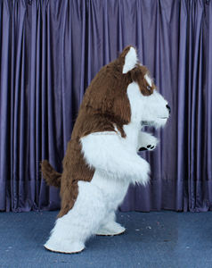Costume de mascotte gonflable de 2m pour chien Huskey Costume de poupée TV en <span class=keywords><strong>peluche</strong></span> Huskey Patrol Costume de chien marron à vendre - Product Image 6